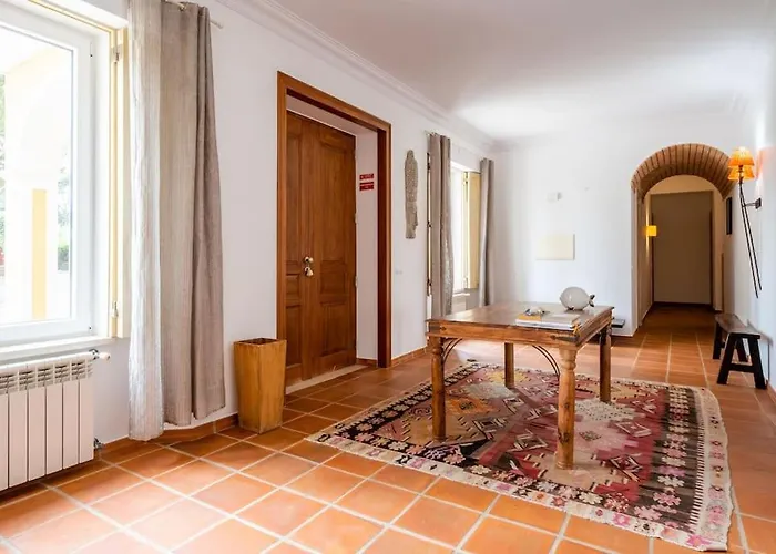 Luxurious Sprawling In Del Rey Amoreira (Leiria)