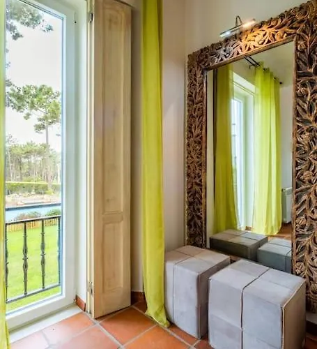 Villa Luxurious Sprawling In Del Rey Amoreira (Leiria)