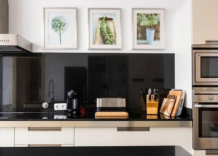 Villa Luxurious Sprawling In Del Rey Amoreira (Leiria)