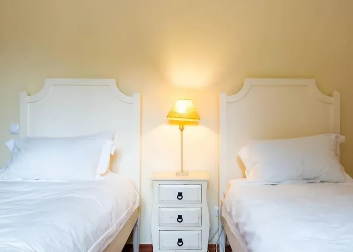 Luxurious Sprawling In Del Rey Amoreira (Leiria)