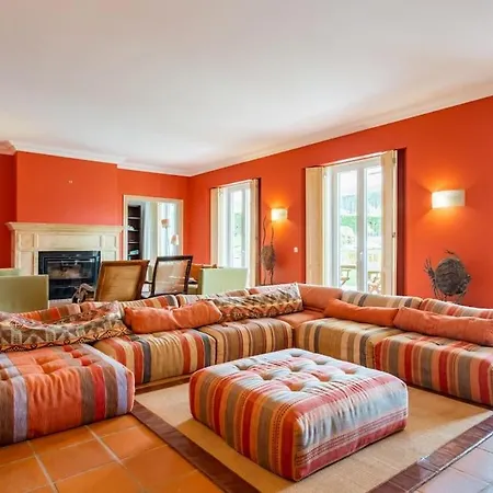 Villa Luxurious Sprawling In Del Rey