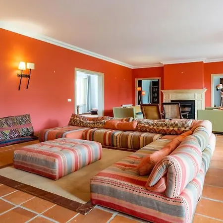 Luxurious Sprawling In Del Rey Villa Amoreira (Leiria)
