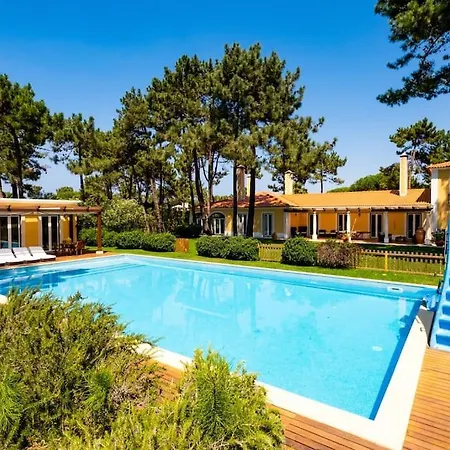 Luxurious Sprawling In Del Rey Amoreira (Leiria)