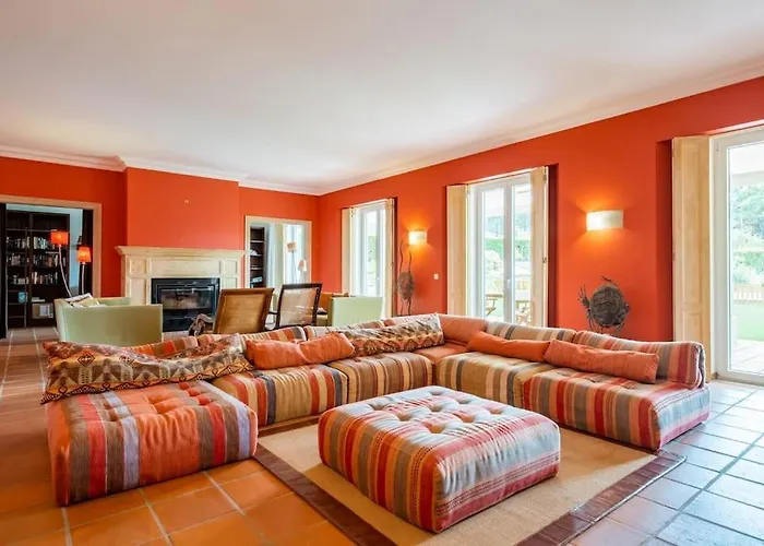 Villa Luxurious Sprawling In Del Rey