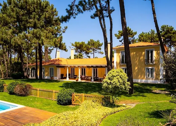 Villa Luxurious Sprawling In Del Rey Amoreira (Leiria)