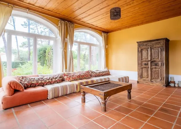 Luxurious Sprawling In Del Rey Villa Amoreira (Leiria)