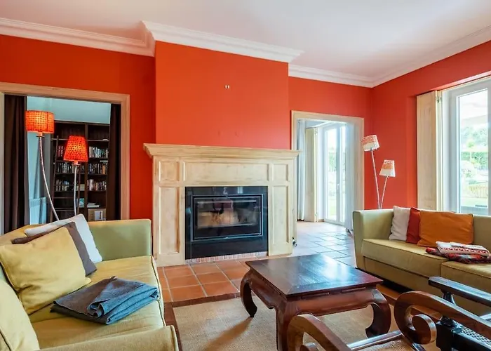 Luxurious Sprawling In Del Rey * Amoreira (Leiria)